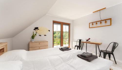 Queen Room with Balcony