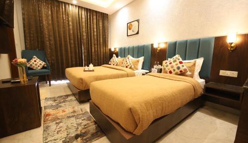 Triple Room with Mountain View