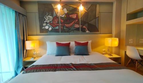 Deluxe King Suite