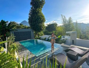 Double or Twin Room with Mountain View