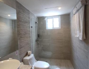 Superior King Suite