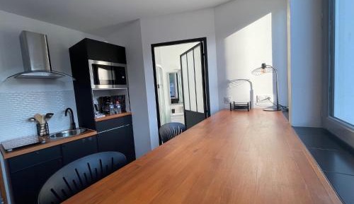 Deluxe Apartment