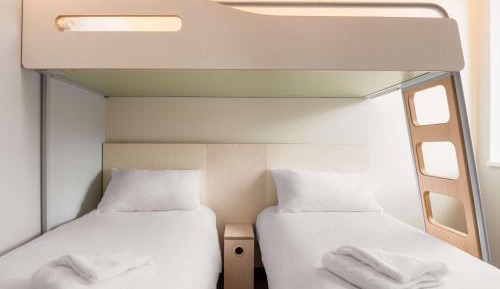 POP Room with Two Single Beds and One Bunk Bed