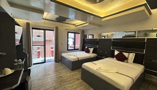 Twin Room with Pool View