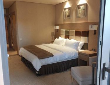 Deluxe Double Room with Extra Bed