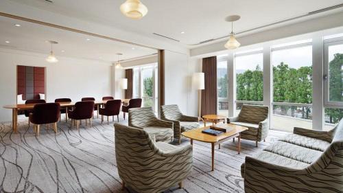 Two-Bedroom Suite