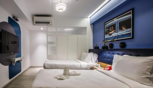 Deluxe Double or Twin Room