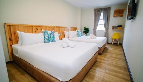 Deluxe Family Room