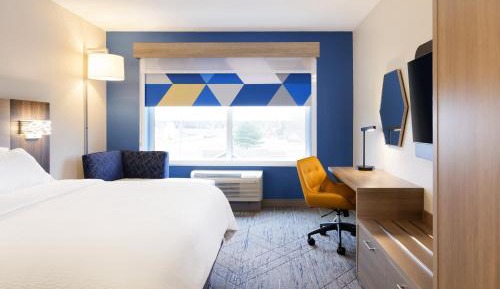 King Suite with Sofa Bed