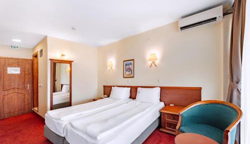 Double Room with Lake View