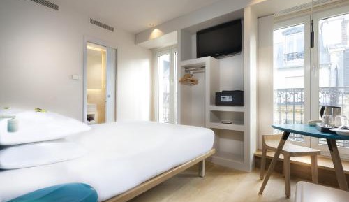 Deluxe Double Room with Balcony