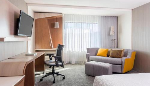 King Room with Sofa Bed