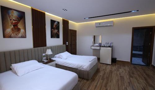 Triple Room with Mountain View