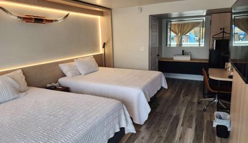 Queen Room with Two Queen Beds - Non-Smoking