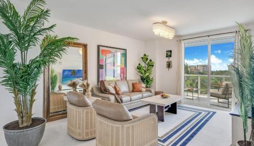 Three-Bedroom Premium Apartment with Balcony