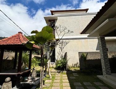 One-Bedroom Villa