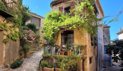 One-Bedroom House