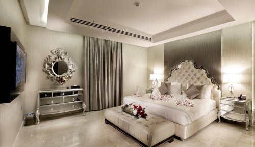 Majestic Suite with Jacuzzi