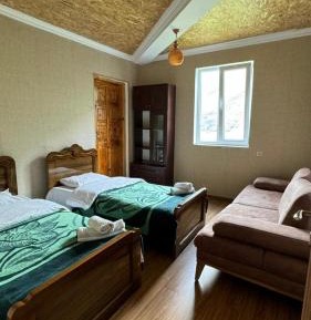 Twin Room with Mountain View