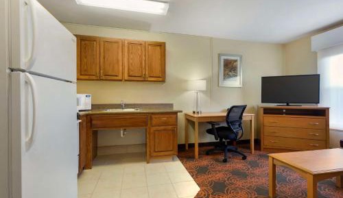 King Suite with Sofa Bed - Non-Smoking