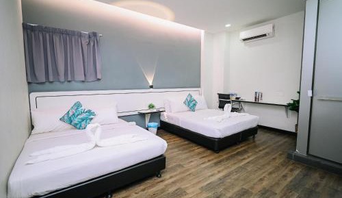 Deluxe Family Room