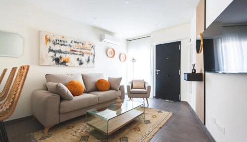 Superior One-Bedroom Apartment