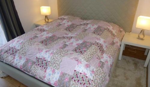 One-Bedroom Apartment with Terrace