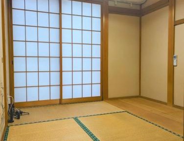 Economy Twin Room