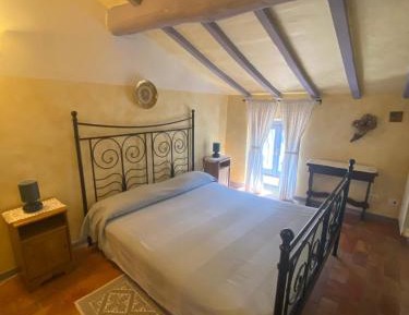 Apartment - Split Level