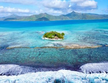 Sunrise Premium Bungalow - Huahine View