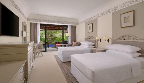 Lagoon Access Room (Twin, balcony,Club Lounge Access)