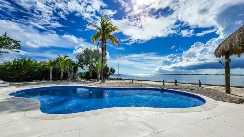 Three-Bedroom Holiday Home 
