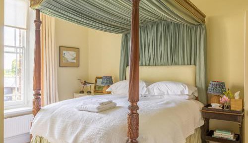 Double Room with Four Poster Bed
