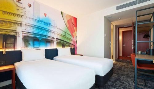 Deluxe Room with Two Zip Beds
