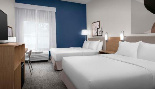 Queen Room with Two Queen Beds