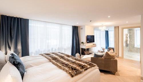 Etoile Junior Suite