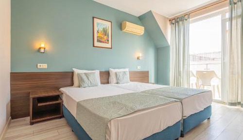 Twin Room with Balcony