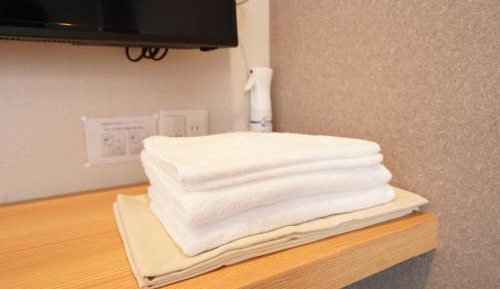 Single Room with Shared Shower and Toilet