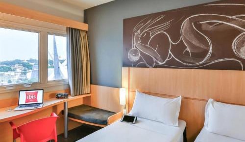 Superior Apartment with Twin Beds and The Latif Sebba Viaduct View - Upper Floor