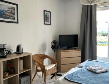 Standard Studio