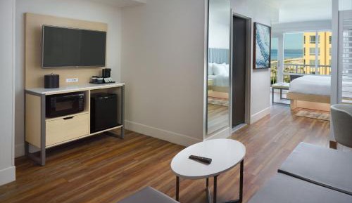 Queen Studio with Balcony - Gulf View