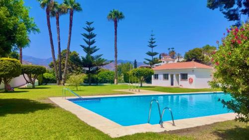 Three-Bedroom Holiday Home 