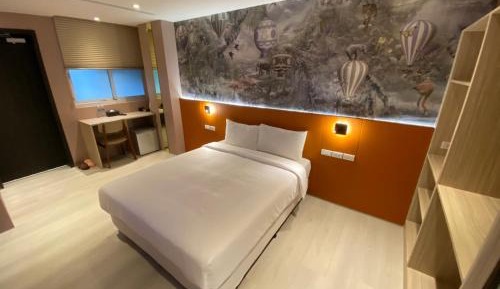 Double Room with Private Bathroom