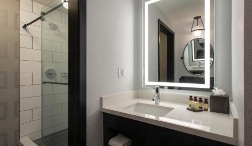 Signature Guest Room with Two Queen Beds