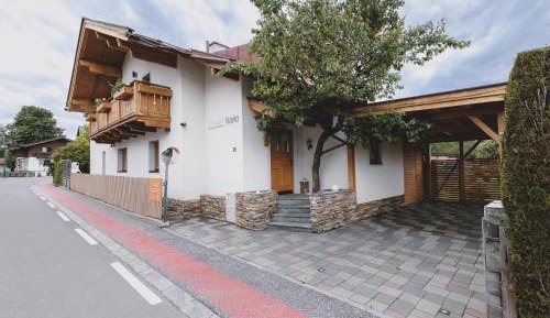 Superior Chalet