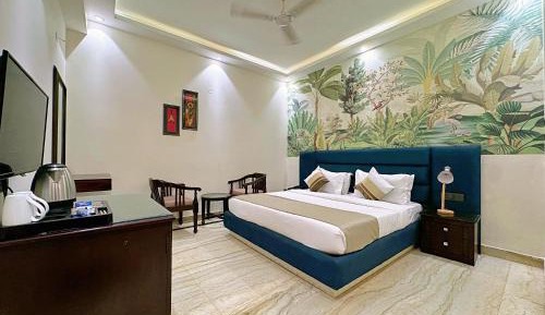 Deluxe Double or Twin Room