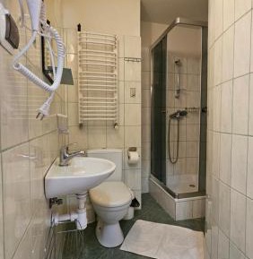 Triple Room with Private Bathroom