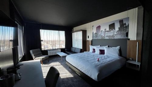 King Room