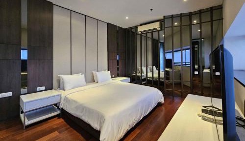 Two-Bedroom Deluxe Apartment