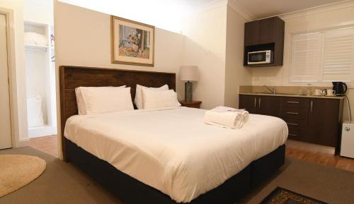 Suite12 
